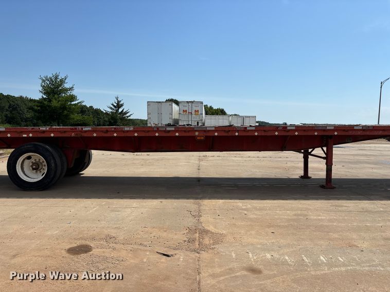 image for item FG0618 1985 Fruehauf PB100-T2W-48XW flatbed trailer