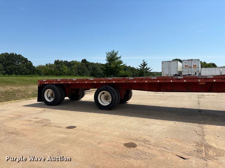 image for item FG0618 1985 Fruehauf PB100-T2W-48XW flatbed trailer
