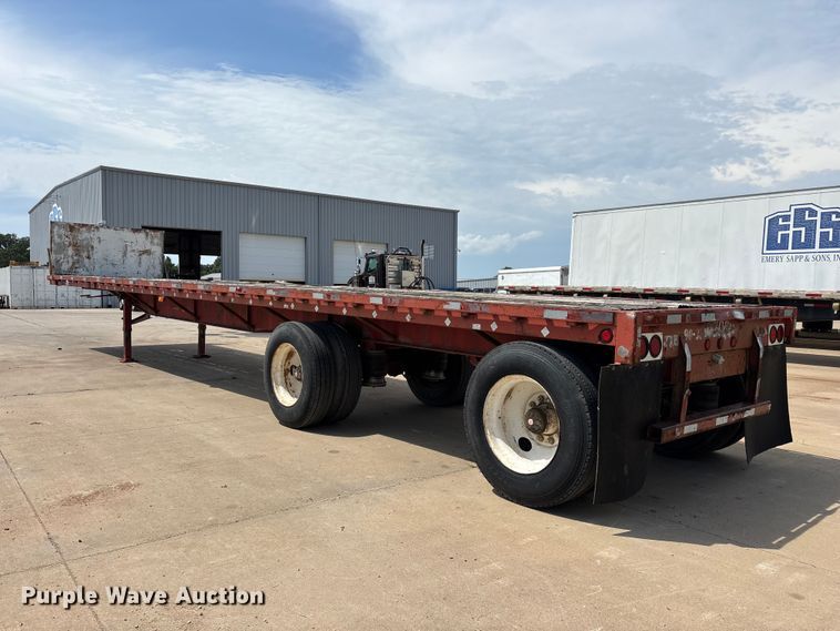 image for item FG0618 1985 Fruehauf PB100-T2W-48XW flatbed trailer