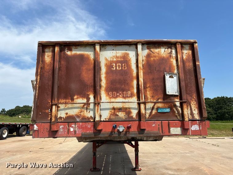 image for item FG0618 1985 Fruehauf PB100-T2W-48XW flatbed trailer
