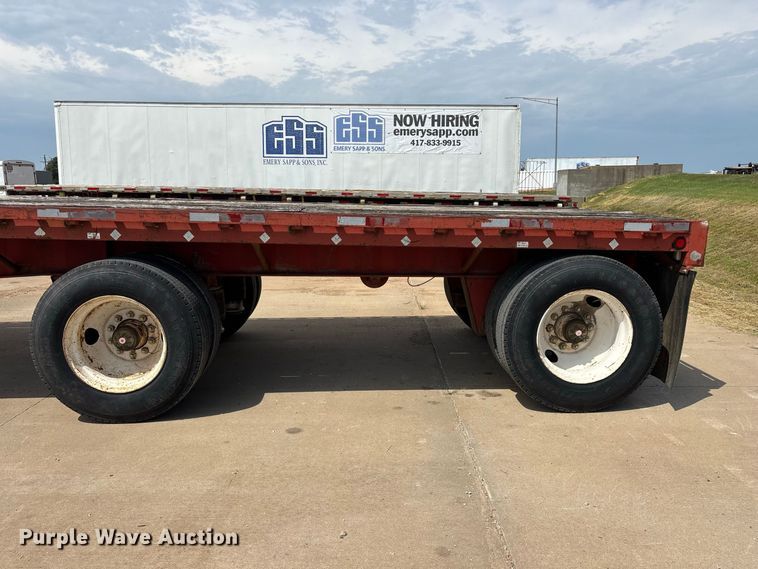 image for item FG0618 1985 Fruehauf PB100-T2W-48XW flatbed trailer