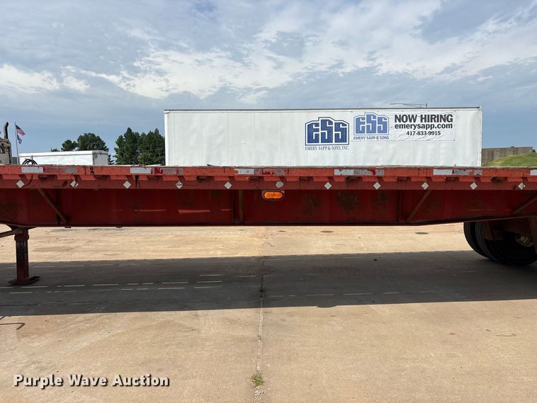 image for item FG0618 1985 Fruehauf PB100-T2W-48XW flatbed trailer