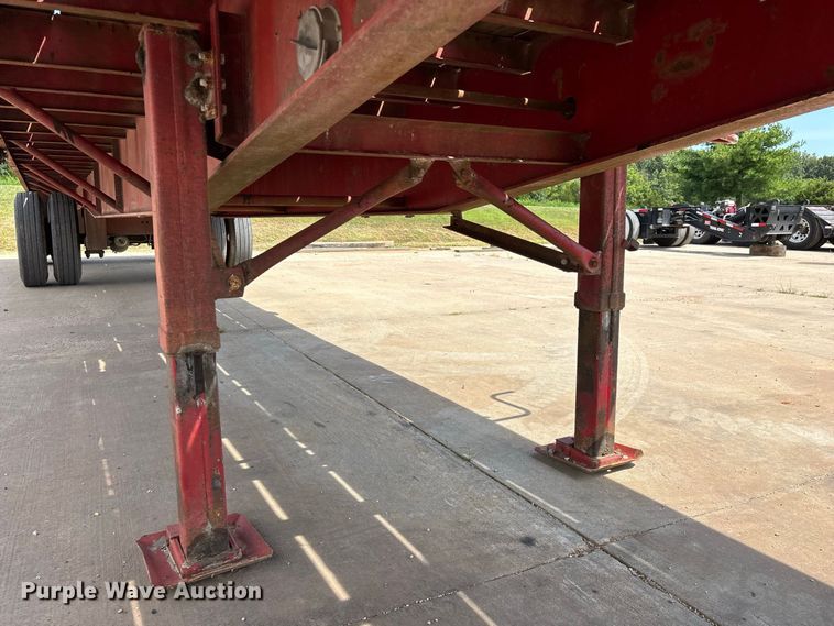 image for item FG0618 1985 Fruehauf PB100-T2W-48XW flatbed trailer