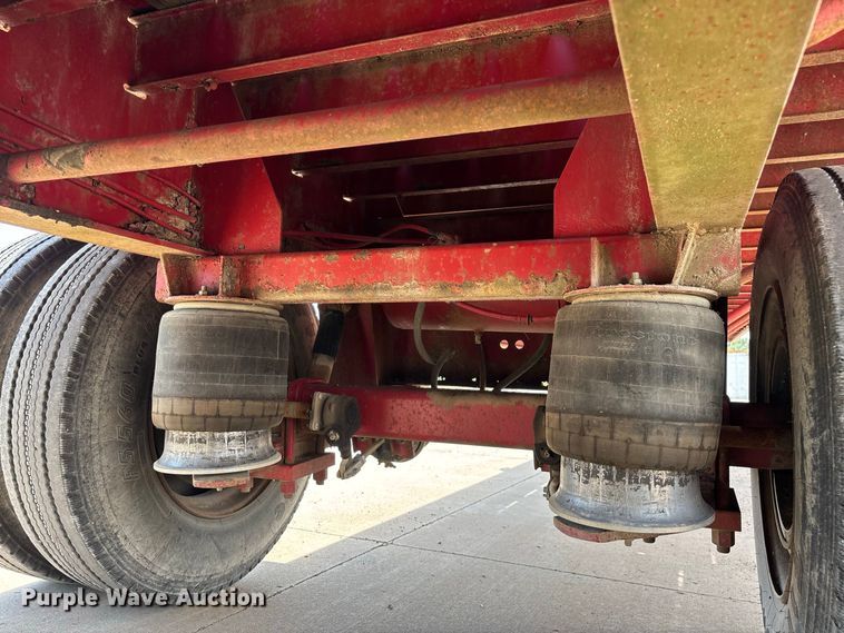 image for item FG0618 1985 Fruehauf PB100-T2W-48XW flatbed trailer