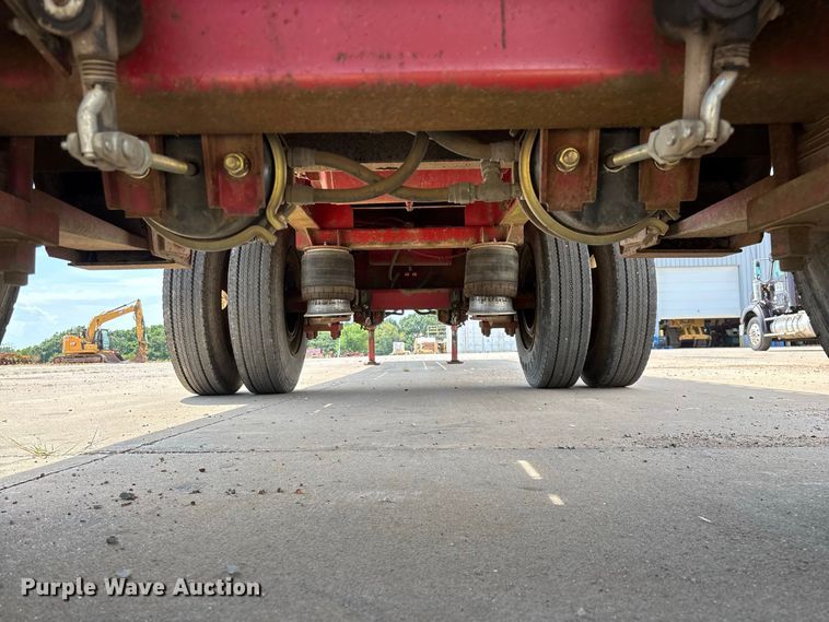 image for item FG0618 1985 Fruehauf PB100-T2W-48XW flatbed trailer