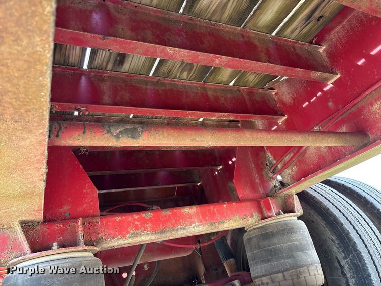 image for item FG0618 1985 Fruehauf PB100-T2W-48XW flatbed trailer