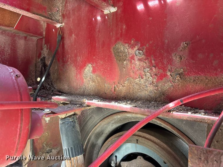 image for item FG0618 1985 Fruehauf PB100-T2W-48XW flatbed trailer
