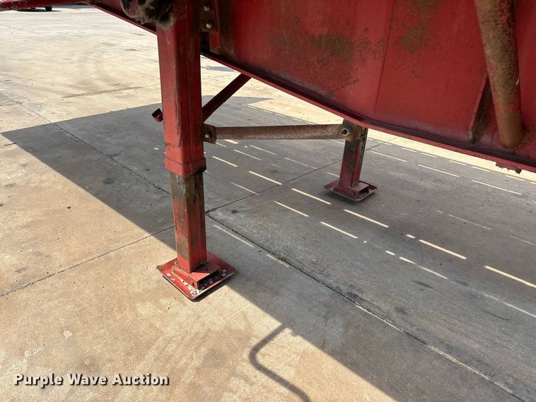 image for item FG0618 1985 Fruehauf PB100-T2W-48XW flatbed trailer
