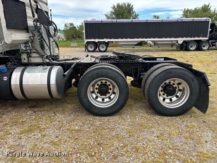 2016 International 8600 TRANSTAR