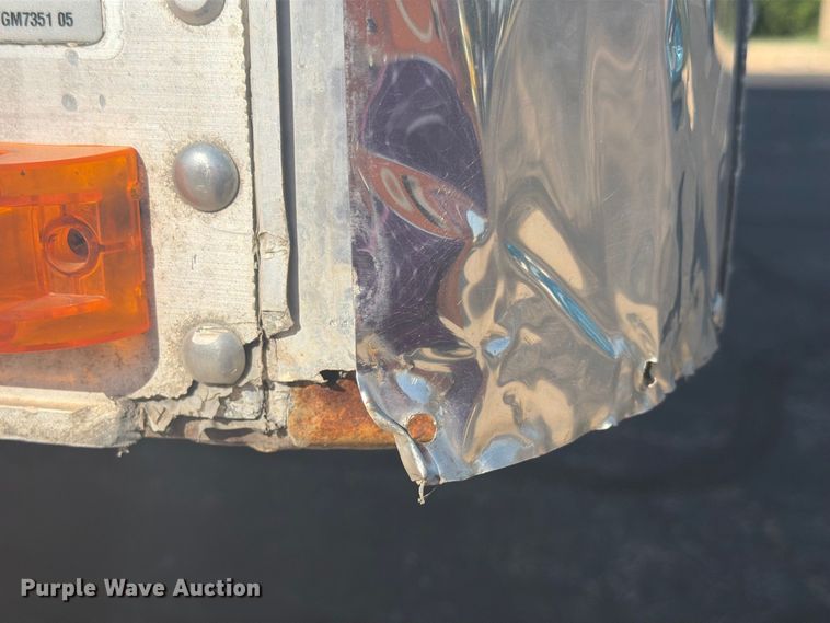 image for item FH6373 2016 Utility  VS2RA refrigerated van trailer