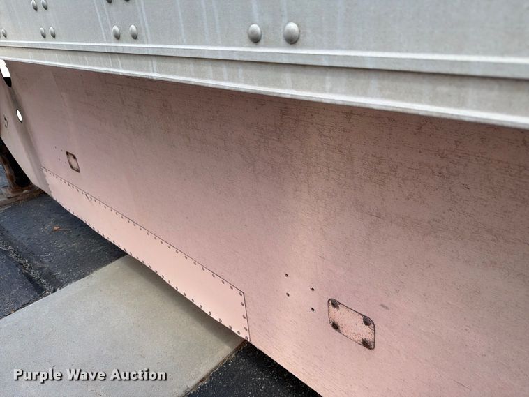 image for item FH6373 2016 Utility  VS2RA refrigerated van trailer