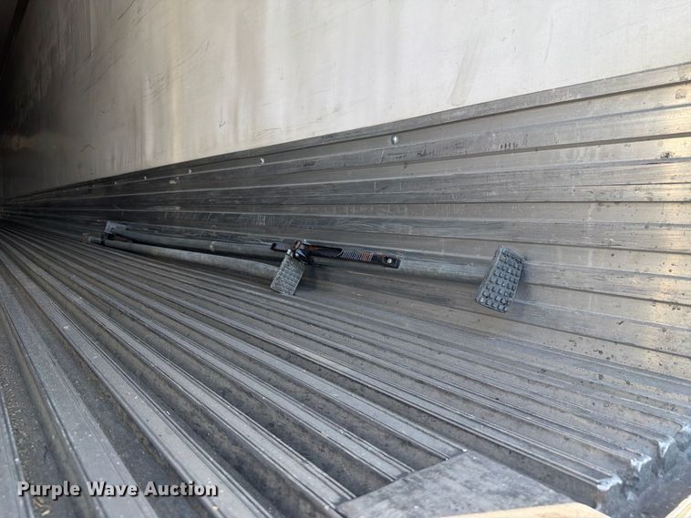 image for item FH6373 2016 Utility  VS2RA refrigerated van trailer