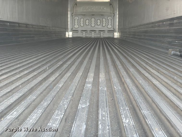 image for item FH6373 2016 Utility  VS2RA refrigerated van trailer