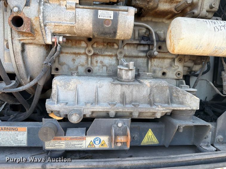 image for item FH6373 2016 Utility  VS2RA refrigerated van trailer