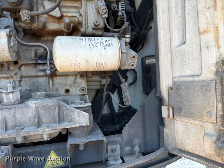 image for item FH6373 2016 Utility  VS2RA refrigerated van trailer
