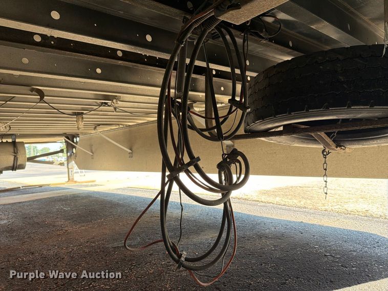 image for item FH6373 2016 Utility  VS2RA refrigerated van trailer