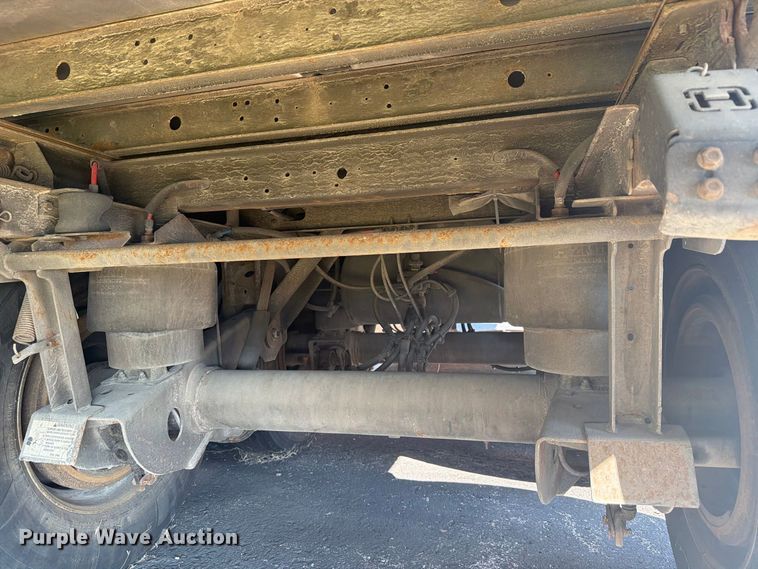 image for item FH6373 2016 Utility  VS2RA refrigerated van trailer