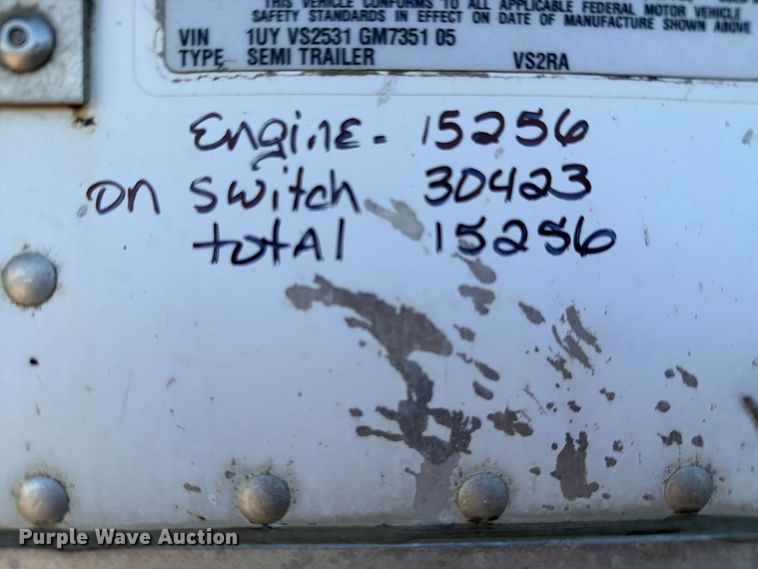 image for item FH6373 2016 Utility  VS2RA refrigerated van trailer