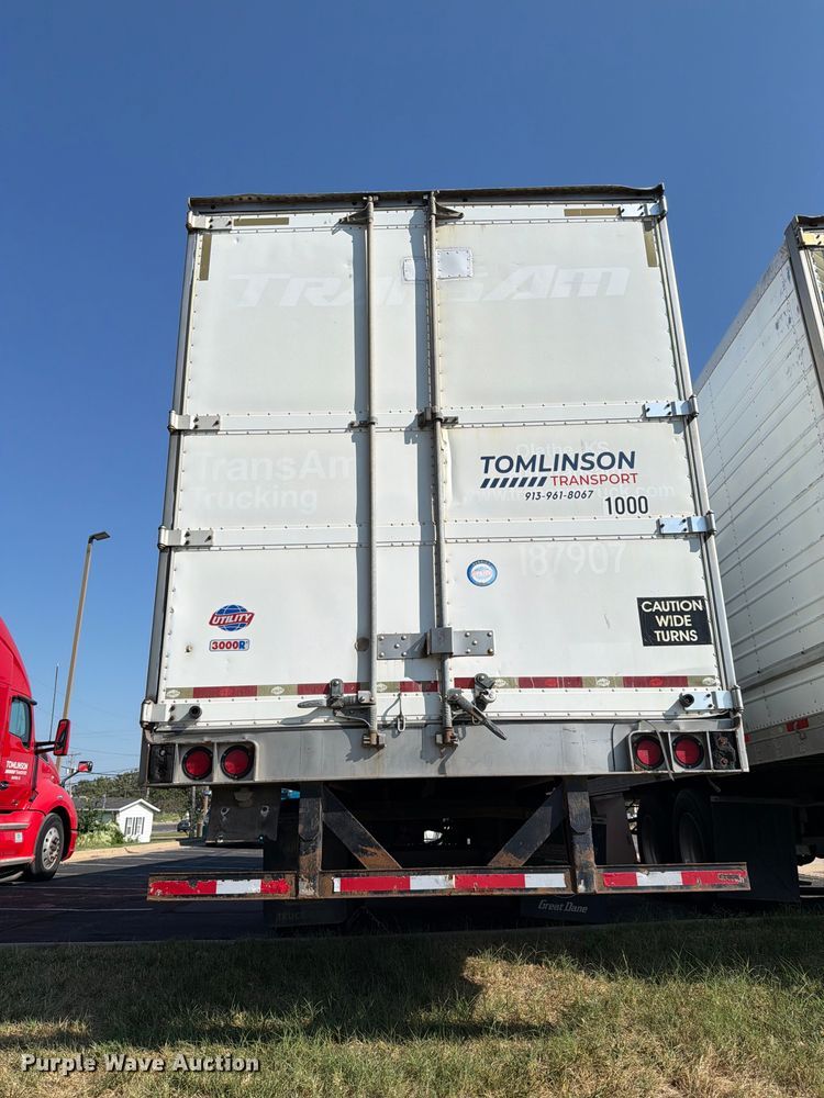 image for item FH6374 2008 Utility VS2RA refrigerated van trailer
