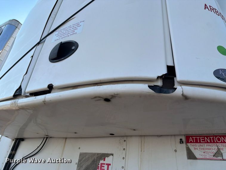 image for item FH6374 2008 Utility VS2RA refrigerated van trailer