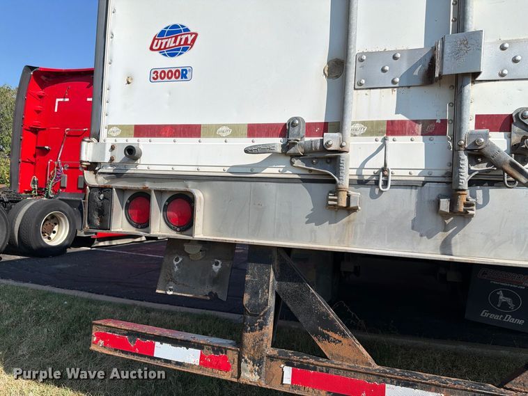 image for item FH6374 2008 Utility VS2RA refrigerated van trailer