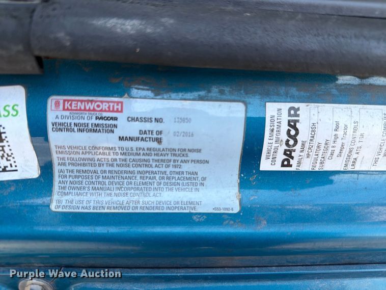 image for item FH6375 2017 Kenworth T680 semi truck