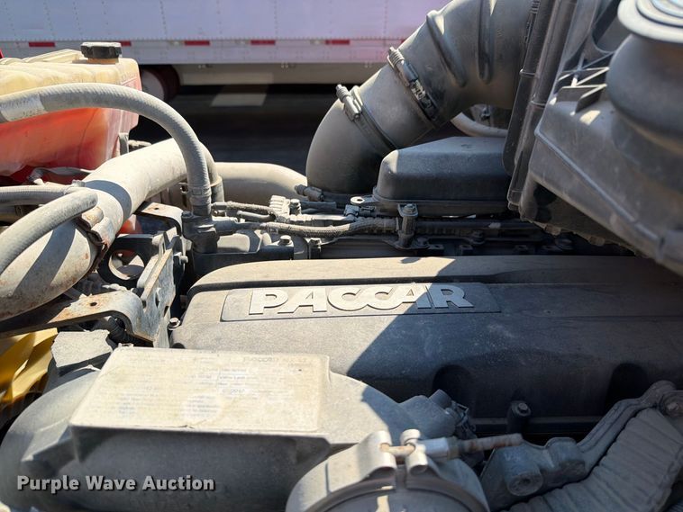 image for item FH6376 2018 Kenworth T680 semi truck