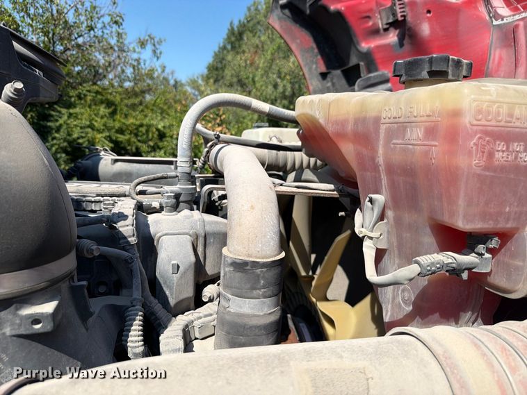 image for item FH6376 2018 Kenworth T680 semi truck
