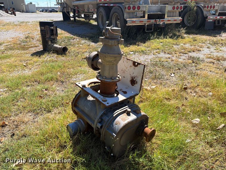 image for item FI0409 Gardner Denver T5CDL12L92 truck mounted blower
