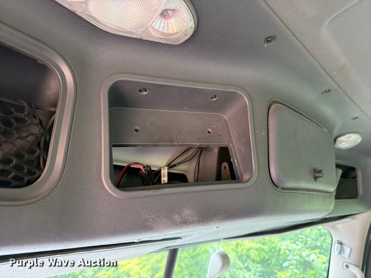 image for item FK0291 2015 Freightliner Cascadia semi truck
