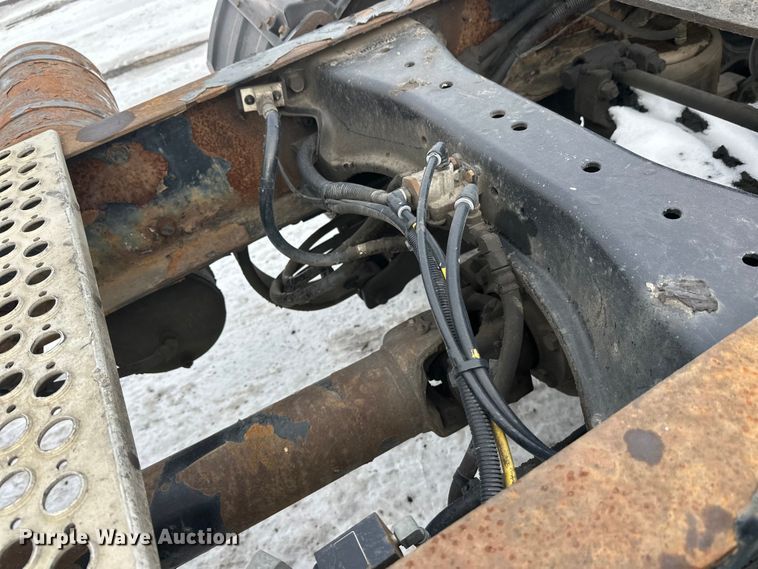 image for item FK1565 2015 Kenworth T880 semi truck