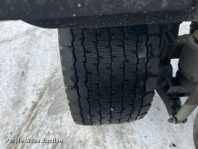 image for item FK1565 2015 Kenworth T880 semi truck