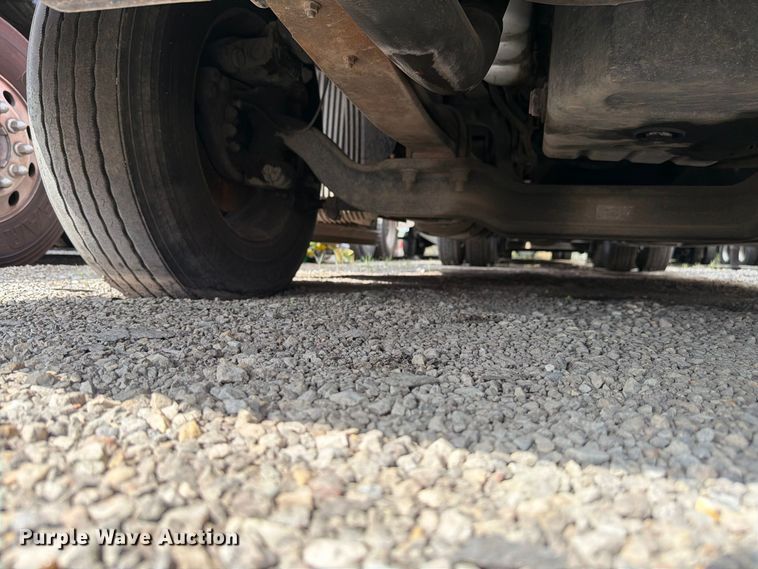 image for item FK4160 2016 Volvo VNL semi truck