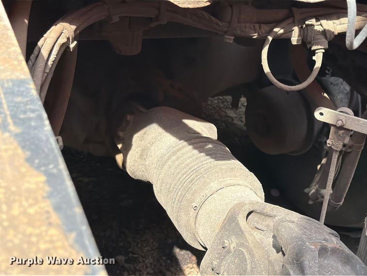 image for item FK4160 2016 Volvo VNL semi truck