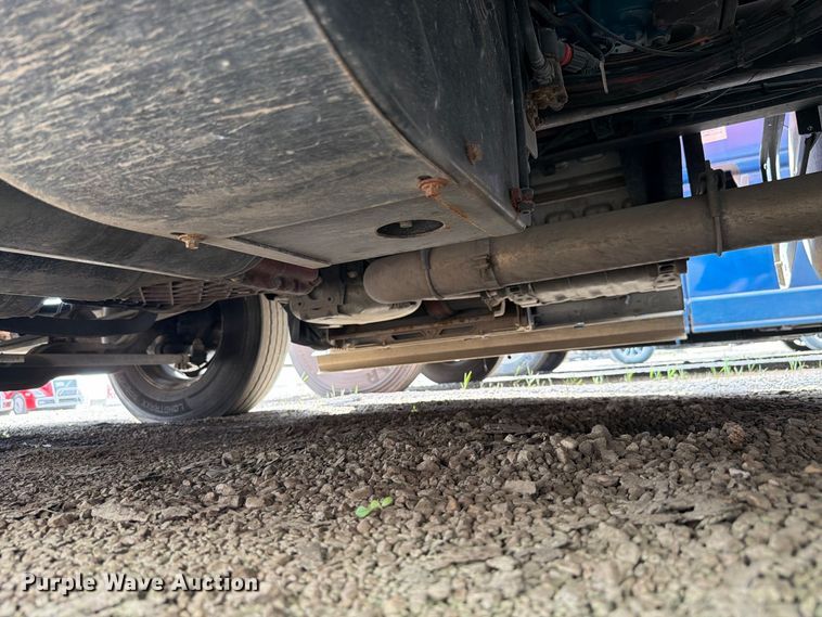 image for item FK4160 2016 Volvo VNL semi truck