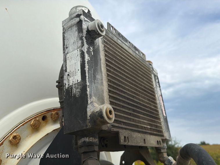 image for item FK4167 2016 Caterpillar CT681 ready mix truck