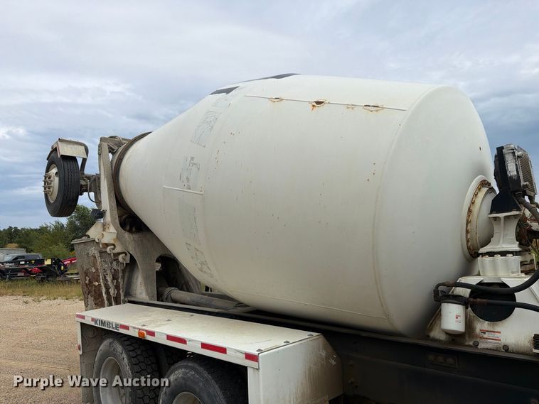image for item FK4167 2016 Caterpillar CT681 ready mix truck