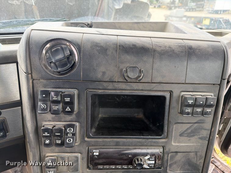 image for item FK4167 2016 Caterpillar CT681 ready mix truck