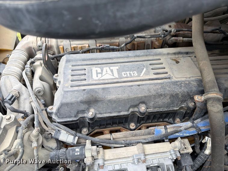 image for item FK4167 2016 Caterpillar CT681 ready mix truck