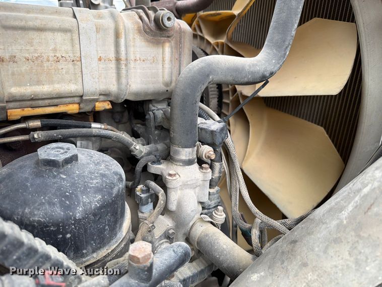 image for item FK4167 2016 Caterpillar CT681 ready mix truck
