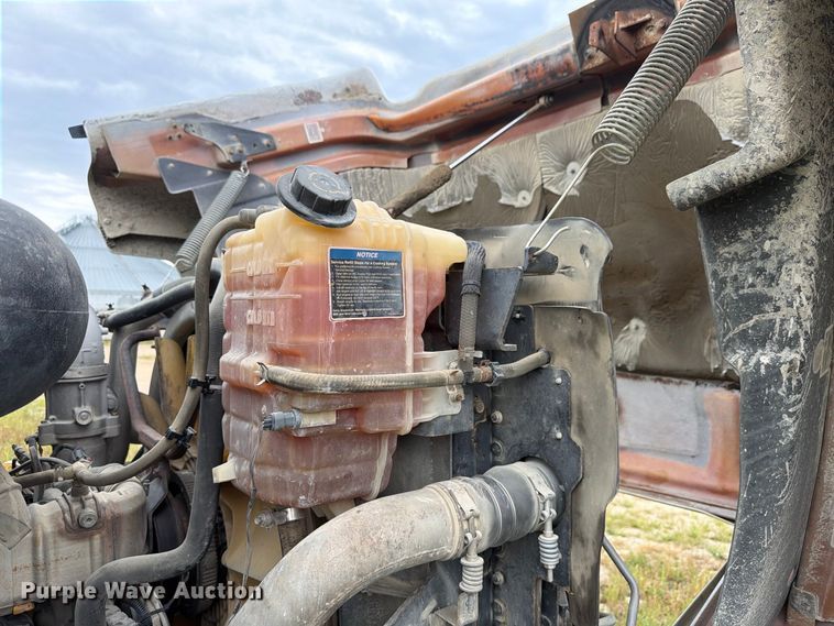 image for item FK4167 2016 Caterpillar CT681 ready mix truck