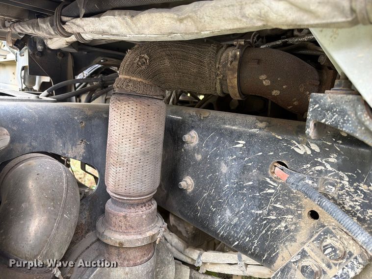 image for item FK4167 2016 Caterpillar CT681 ready mix truck