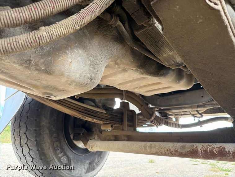 image for item FK4167 2016 Caterpillar CT681 ready mix truck