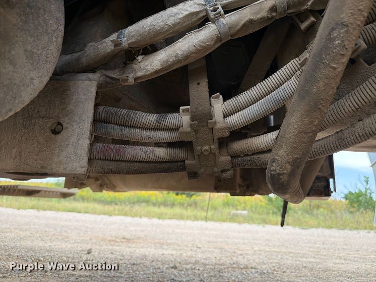 image for item FK4167 2016 Caterpillar CT681 ready mix truck