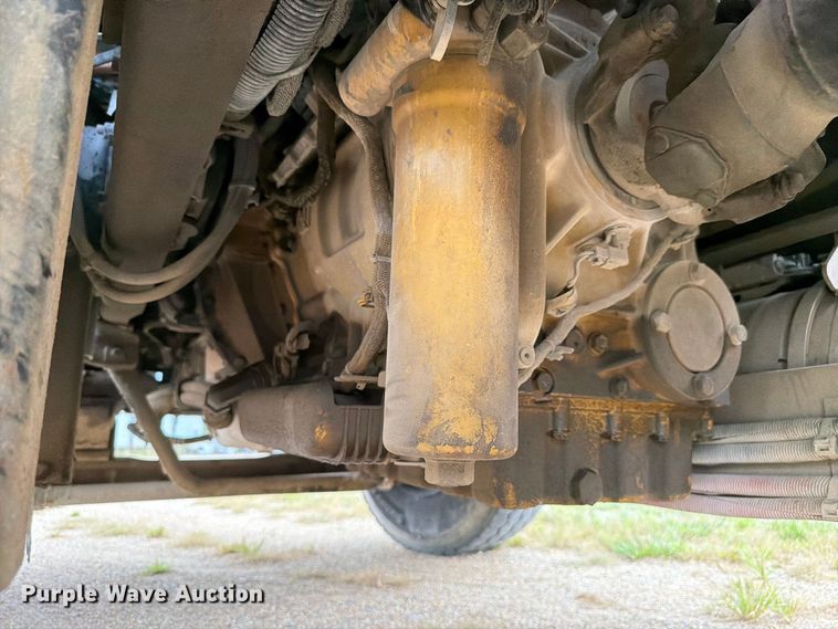 image for item FK4167 2016 Caterpillar CT681 ready mix truck