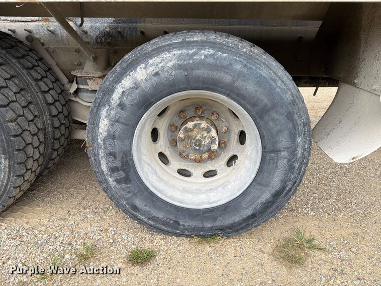 image for item FK4167 2016 Caterpillar CT681 ready mix truck