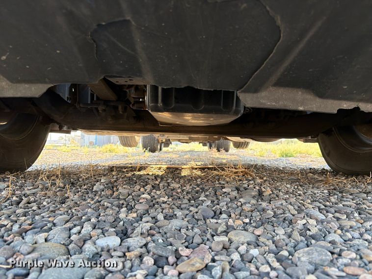 image for item FK4612 2013 Freightliner Cascadia 125 truck cab and chassis