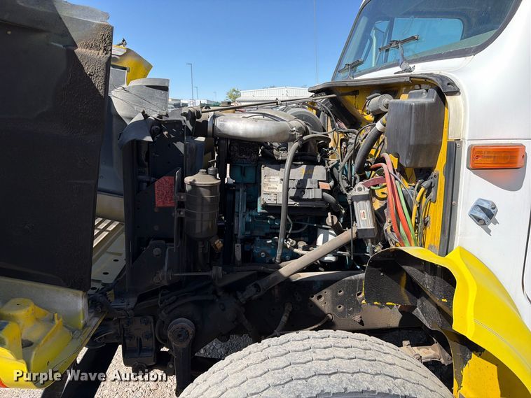 image for item FK4636 1999 International F4900 fuel truck