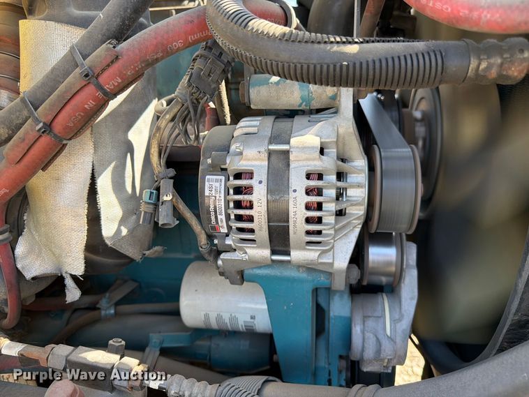 image for item FK4636 1999 International F4900 fuel truck