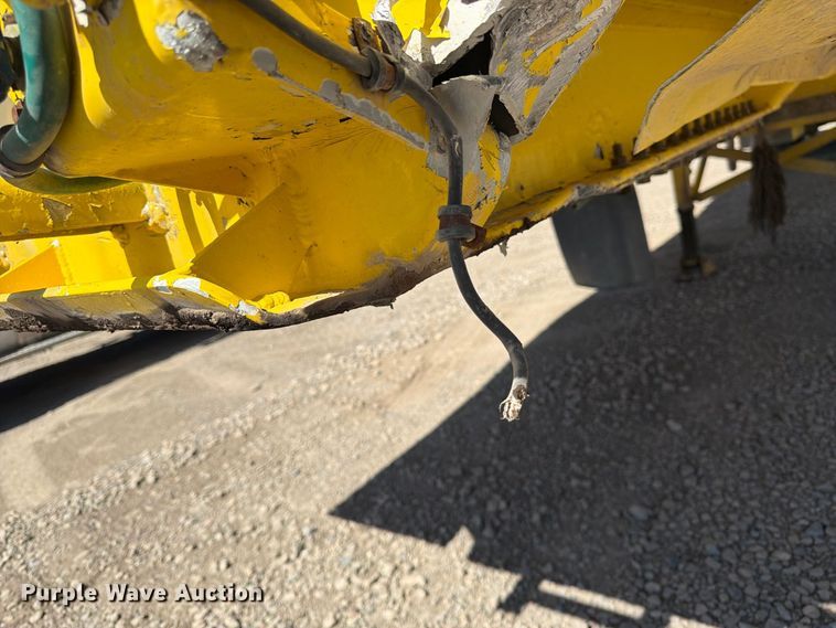 image for item FK4638 2002 Beall fuel trailer